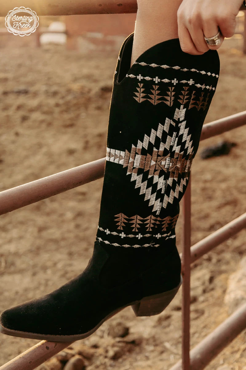 WALKING WESTERN BOOT